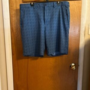Jack Nicklaus Men's Blue Patterned Golf Shorts
